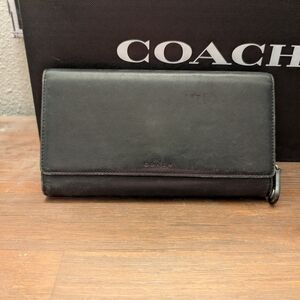Coach Black Leather Zip Continental Wallet